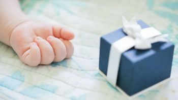 10 Geburtsgeschenke, die garantiert in Erinnerung bleiben
